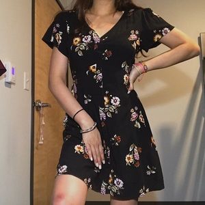 Abercrombie & Fitch black floral button down dress